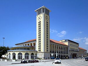 Terminal Marítimo de Passageiros (19728280430)