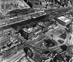 US-luftbild hannover bahnhof 1945