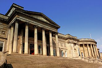 WORLD MUSEUM WILLIAM BROWN STREET LIVERPOOL AUG 2013 (9599097841)