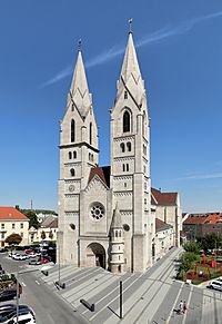 Wiener Neustadt - Dom (1).JPG