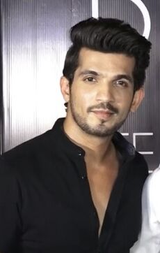 Arjun Bijlani in 2019.jpg