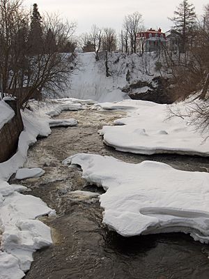 Chute kabir kouba