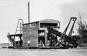 De Soto Mining Company dredge