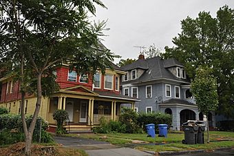 HartfordCT ImlayAndLaurelStreetsHD 3.jpg