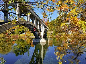 Heffernan Street Footbridge, Guelph, ON