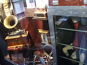 Houdini's cabinet