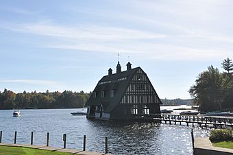 MoultonboroughNH SwallowBoathouse.jpg