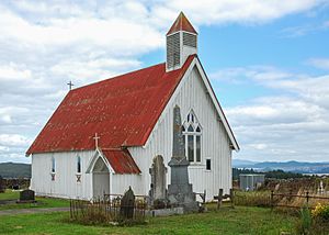 Saint Michael, Kaihohe, North View 20100228