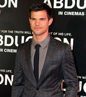 Taylor Lautner 2011, 2