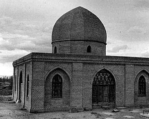 Baba Taher First Tomb