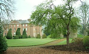 Brampton Bryan Hall (geograph 3907060)