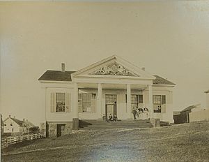 Sepia photograph of the Charlotte County Court House in 1895