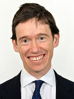 Rory Stewart MP (cropped).jpg