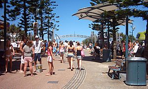 Surfers paradise sign