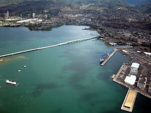 USSArizona Bridge Bowfin Stadium