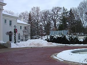 WI Gov Mansion Solar Panel