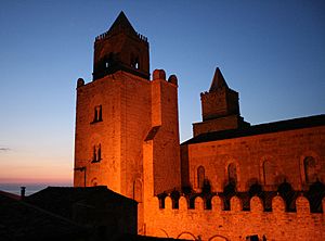 Cefalucathedralnight