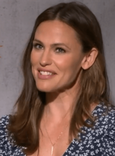 Jennifer Garner 2018 (cropped)