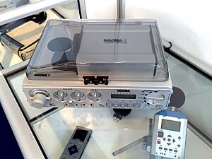 Nagra V (AES 124)