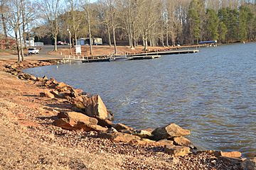 Rocks near Lake Bowen