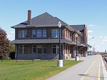 Train Station Stratford 1.jpg