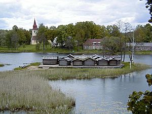 Āraišu ezerpils 2001-05-26