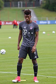 Kingsley Coman Training 2017-05 FC Bayern Muenchen-3