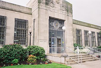 Patchogue Post Office.jpg