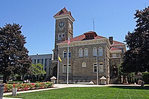 Polk County Courthouse in Dallas