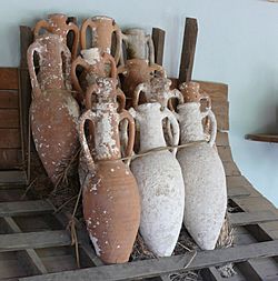 Amphorae stacking