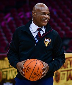 Austin Carr (28061481448) c.jpg