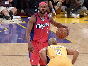 Derek Fisher defends Baron Davis