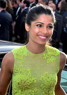 Freida Pinto Cannes 2012