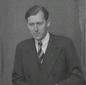 Geoffrey Lloyd 1938.jpg