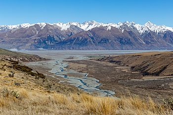 Potts River, Canterbury, New Zealand.jpg