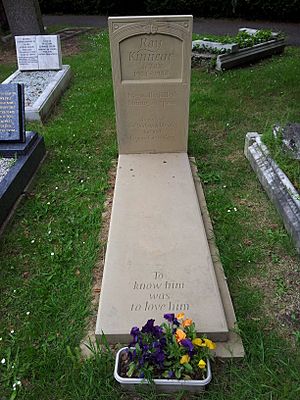 Roy Kinnear's grave