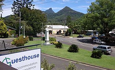 Uki Mt Warning.jpg