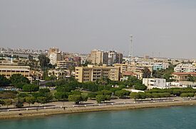 EG-suez-20-bg-suez.jpg