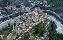 Entrevaux-rooftops.jpg