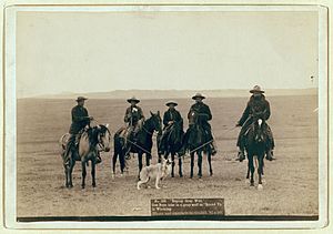 Grabill - Roping gray wolf