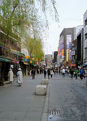 Insadong-gil