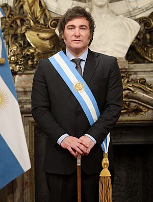 Javier Milei en el Salón Blanco 2 (cropped).jpg