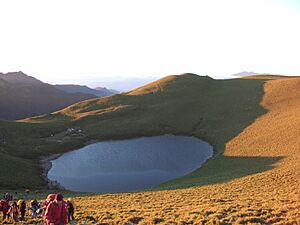 Jiaming lake