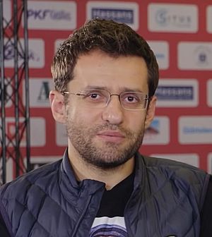 Levon aronian (cropped).jpg