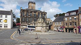 Linlithgow, The Cross, Cross Well.jpg