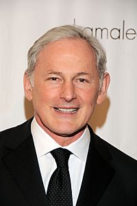 Victor Garber 2010