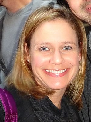 Andrea Barber (25032412674) (cropped).jpg