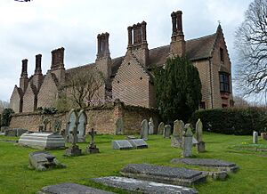 Chenies Manor, south Range, south (outward) side-geograph-4419231-by-Rob-Farrow