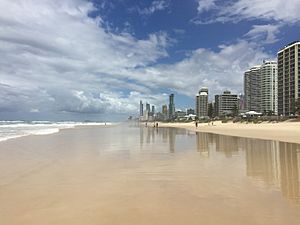 Main Beach, Queensland 02