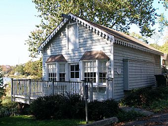 NorwalkCT Rowayton PinkneyParkBoathouse.jpg